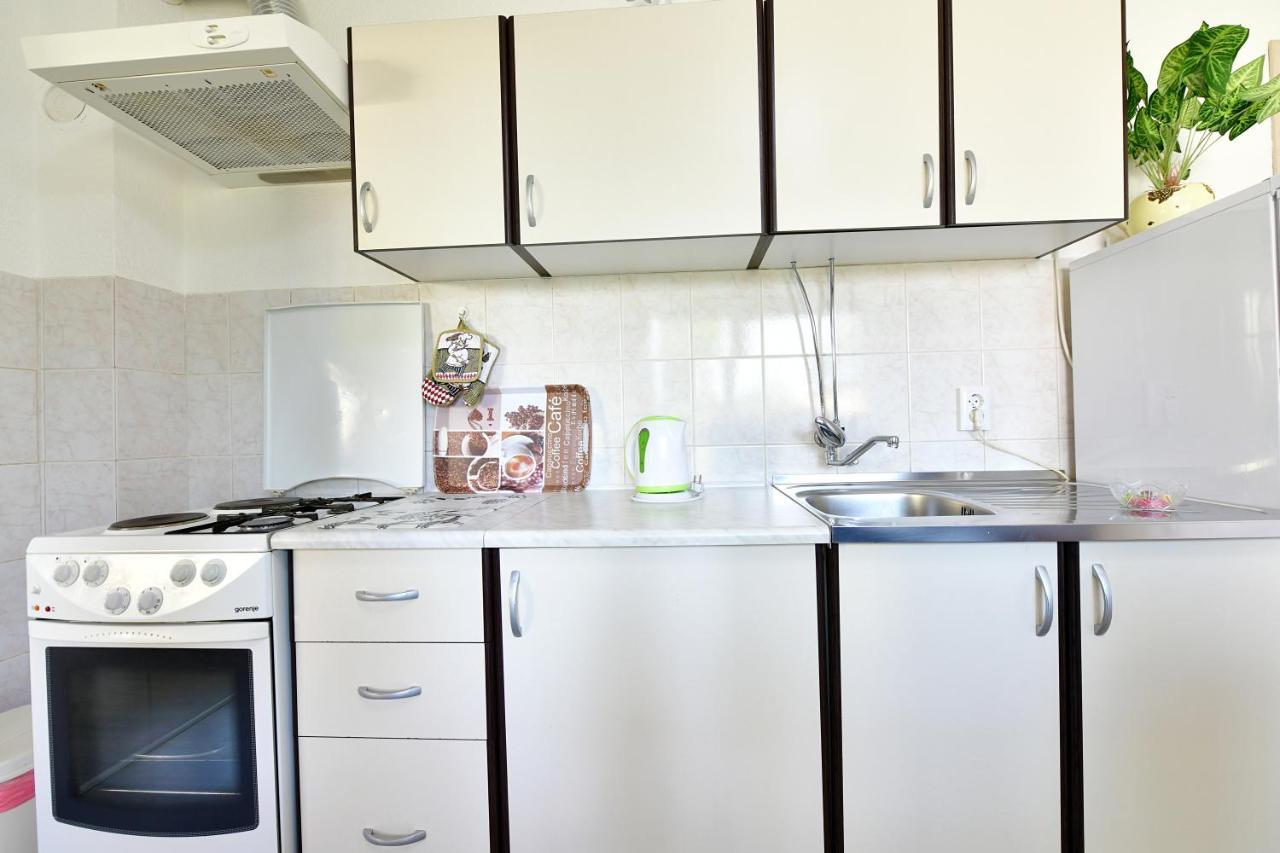 Apartman Dorijan Rakovica Exteriör bild